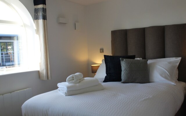Karah Suites - Peascod Place
