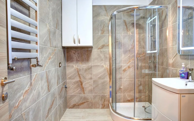 Luxury Alezzi
