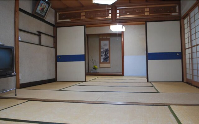 Chizuru Ryokan