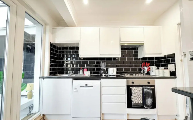 Warland House London