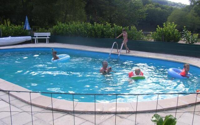 Le Paradou Camping & Gites