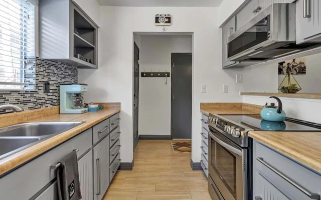 NEW Camelback House Walk to Old Town