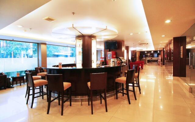 Airy Blok M Melawai 18 Jakarta