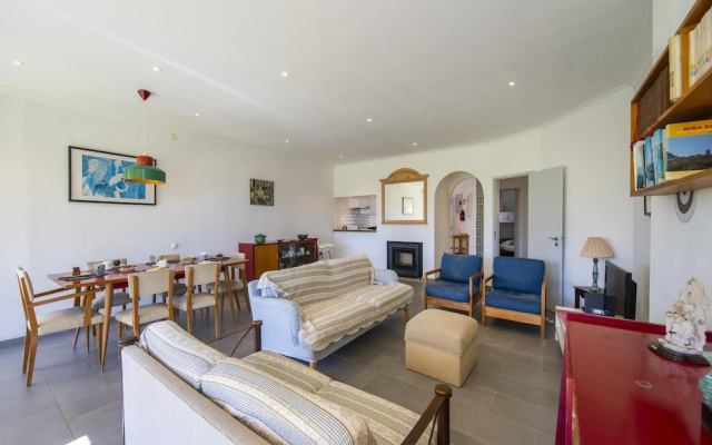 C12 - Sunshine Luz House by Dreamalgarve