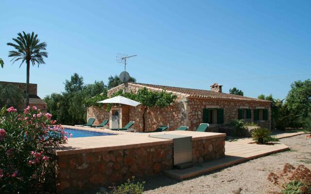 Holiday Home Campos-Mallorca 100759