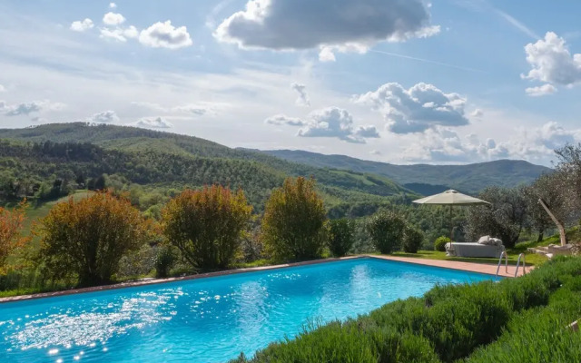 Countryside Villa With Pool