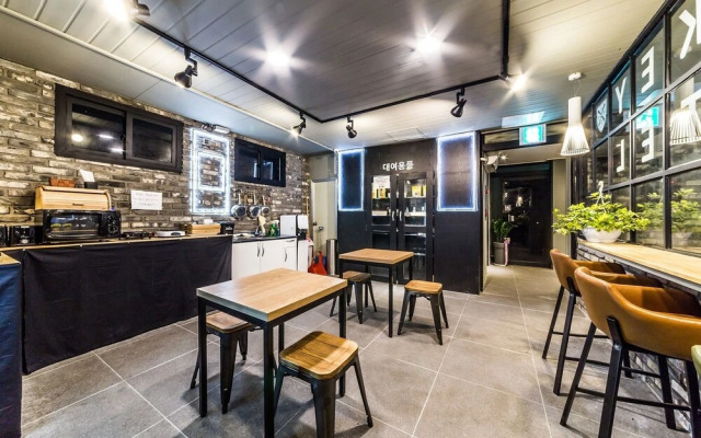 Bucheon Boutique Donkey Hotel