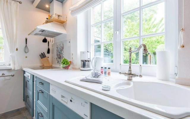 Haushaelfte B_ Wenningstedter Weg