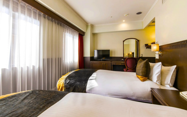 Kobe Tor Road Hotel Sanraku