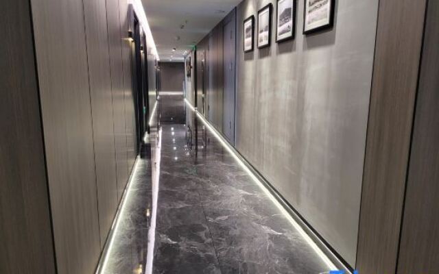 Yinshi Shiguang Homestay (Weihai Hanlefang Railway Station)