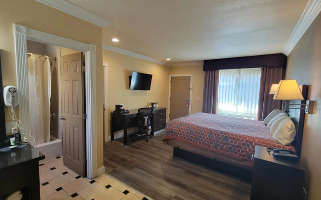 Marinwood Inn & Suites
