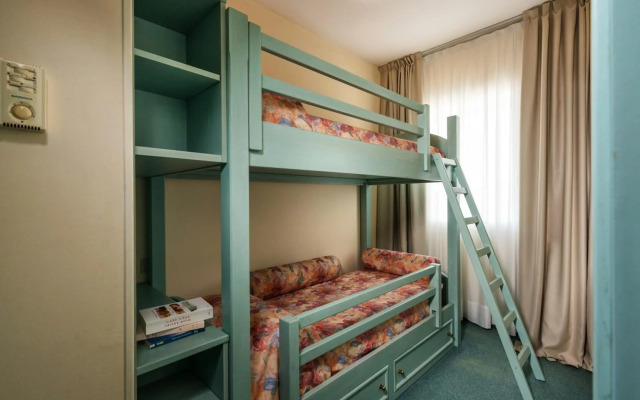 SALUS Smart & Chic Hotel