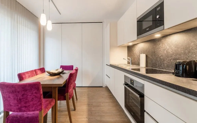 Large Apartment in Sankt Georgen With Balcony