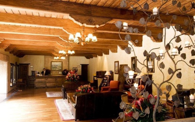 Porta Hotel Antigua
