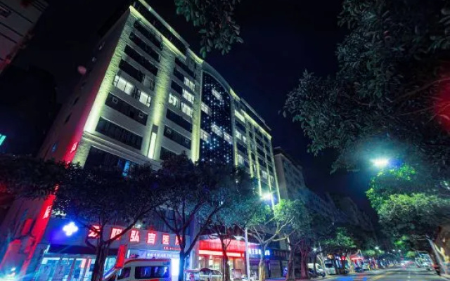 Yunshang Jingjiang Hotel (Chongqing Yunyang Riverside Avenue Hotel)