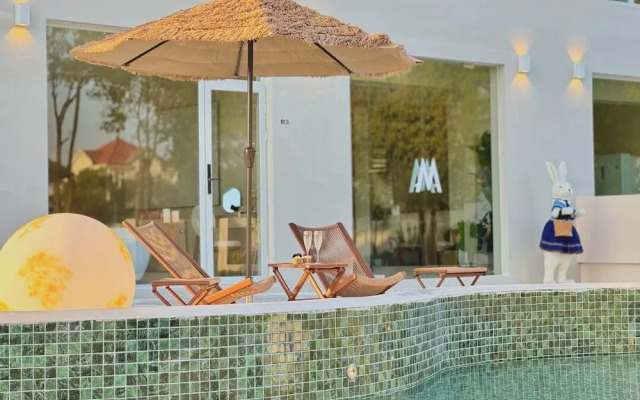 QIMeow Garden Hotel