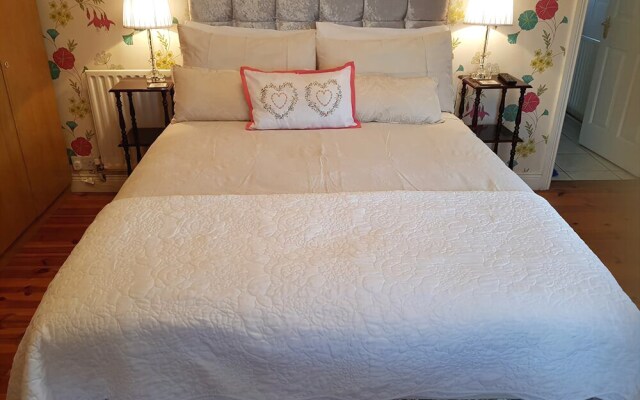 Mai Kelly Bed & Breakfast