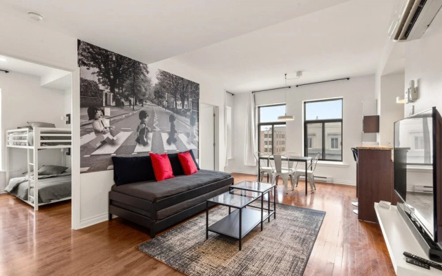 M11 The Lego Suite 2BR Sofabed in Prime Location