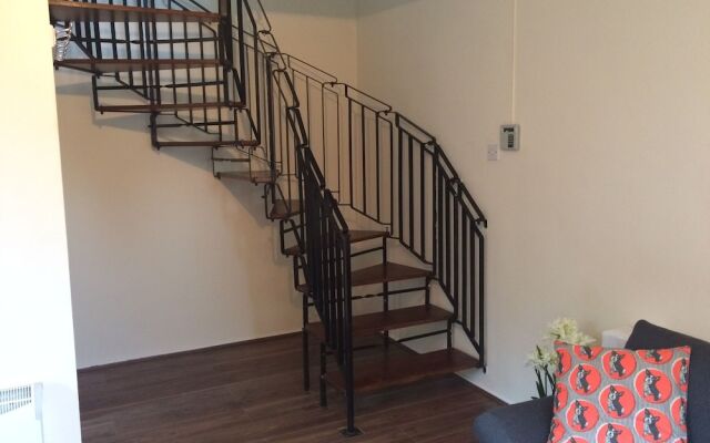 Thomson Lodge 1-Bedroom Flat