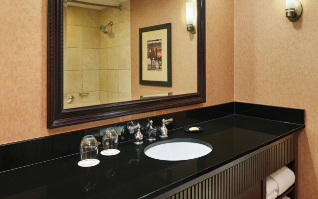 Sheraton Lisle Naperville Hotel