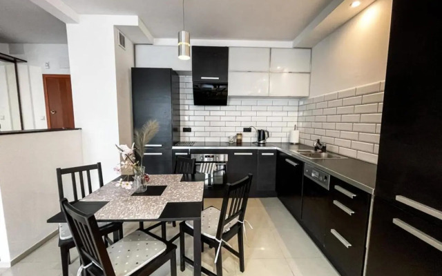 Super Apart Bobrowiecka 3