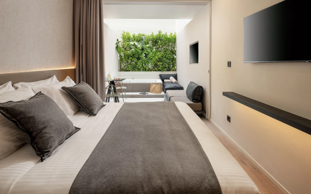 Evanik Chic Hotel