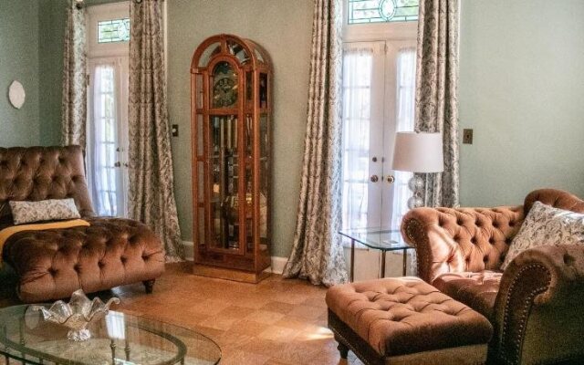 Governor's Inn Bed and Breakfast