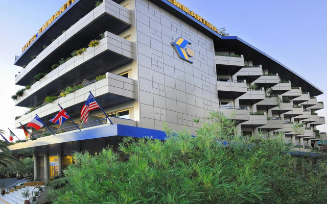 Emmantina Hotel
