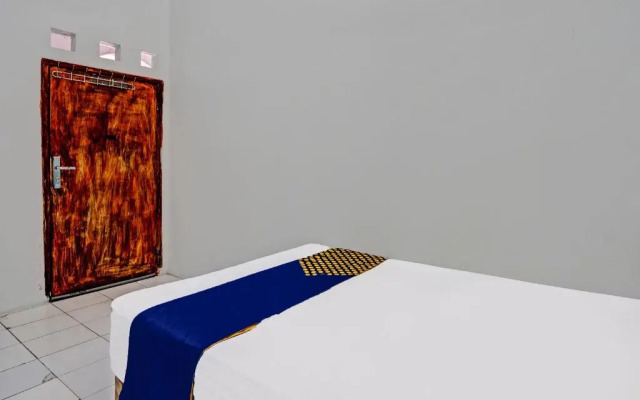 SPOT ON 91891 B41m Residence Syariah