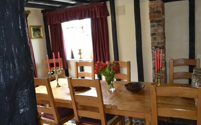 Woodview Bed & Breakfast