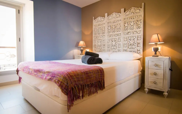 Holidays2Malaga Cathedral Apartments
