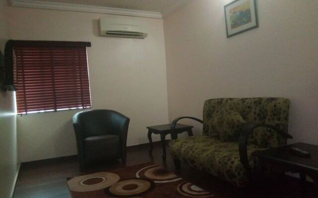 Neocourts Hotel