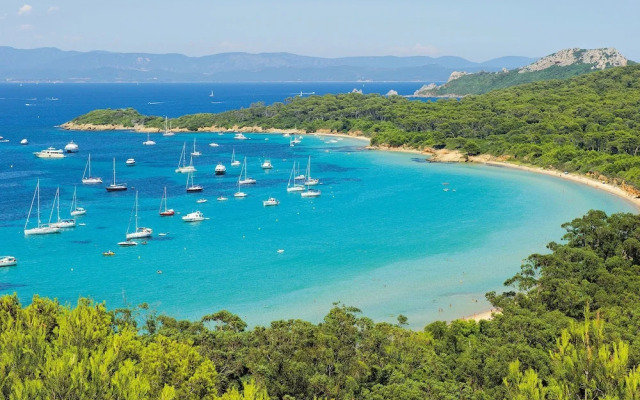 Mediterranean Studio on the Gorgeous Peninsula of Giens