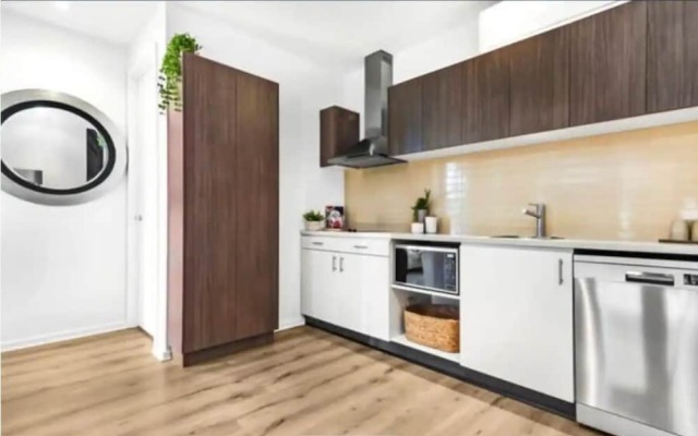 Lovely 1 Bedroom Holiday Apartment