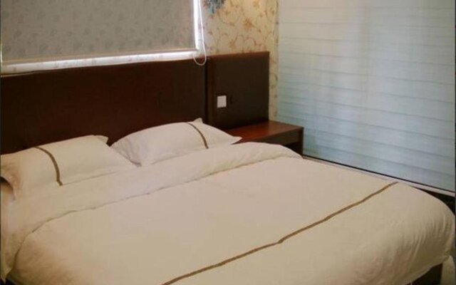 Riyueju Seaview Inn