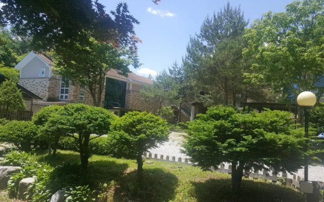 Shinevalley Pension & Hotel