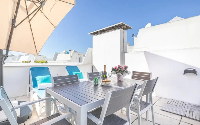 Marbella Pool House Ph39 On Sea Shore