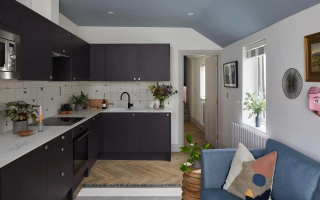 Pontcanna by Black Door Stays