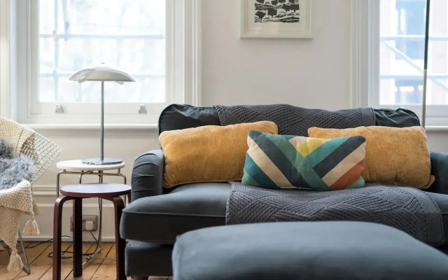 Chic flat near Kensington Palace