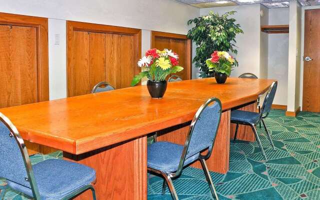 Rodeway Inn Billings Logan Intl Airport, Near St. Vincent Hospital