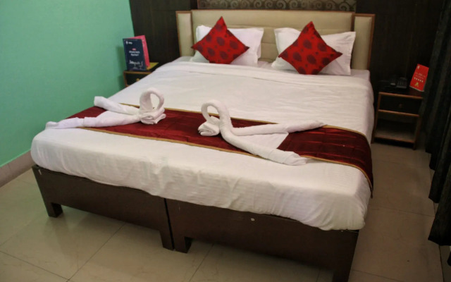 Blue Moon Guest House by OYO Rooms