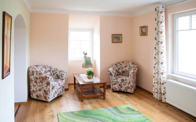 Cosy Villa in Königs Wusterhausen OT Niederlehme with Garden