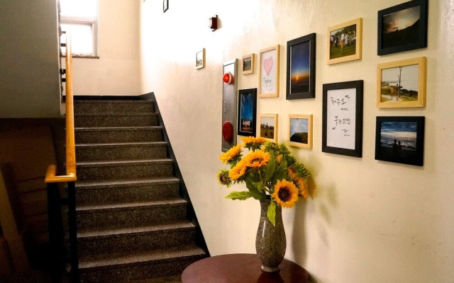 Blue Sea Guesthouse - Hostel