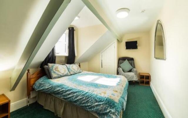 Hotel 119