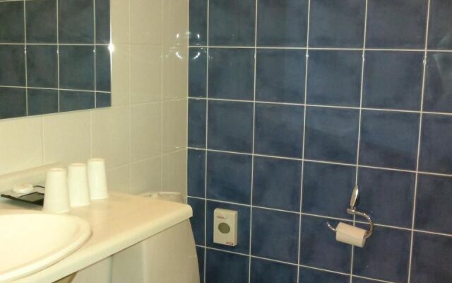 Kongo Hotell