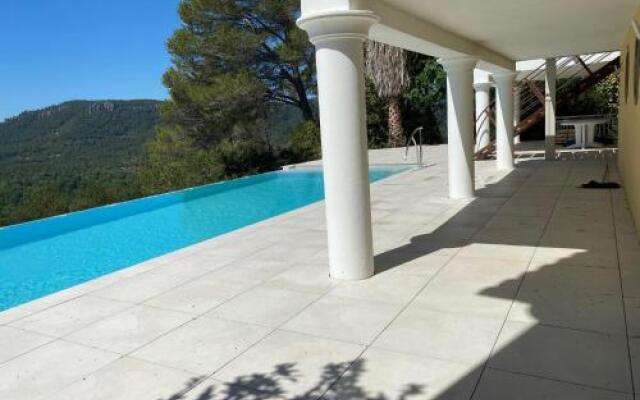 Villa d'Eden