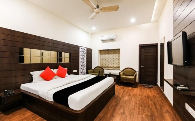 Hotel Surpin Palace