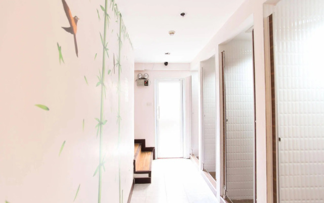 Hostel at 8 Sukhumvit Bangkok