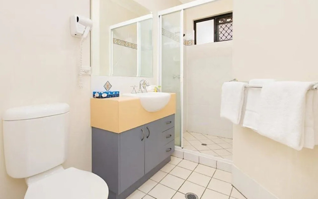 Best Western Central Plaza