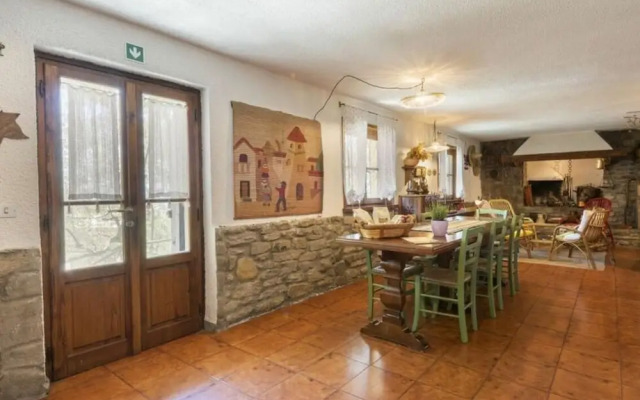 Villa Montecchio Comfortable Holiday Residence